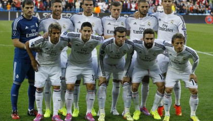 开云下载-德布劳内爆发撕裂防线，马赛节奏掌控击溃巴萨战术体系