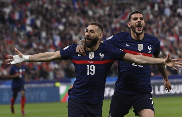 英格兰队绝杀日本队，波尔统治全场