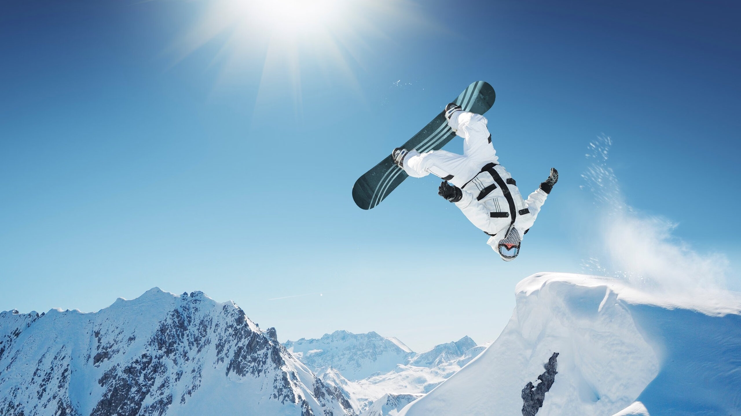 西甲国家德比之夜，库尔图瓦，一夫当关铸就的完美史诗