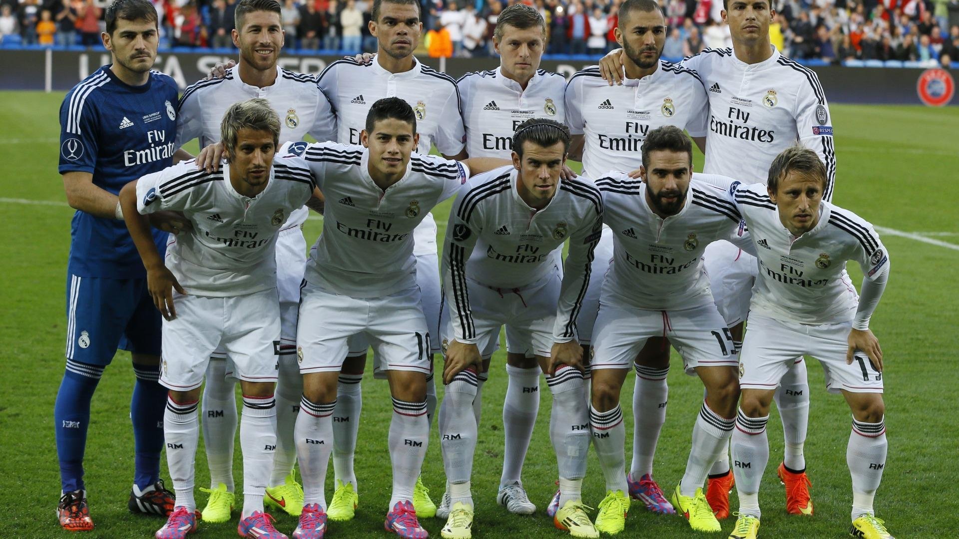 德布劳内爆发撕裂防线,马赛节奏掌控击溃巴萨战术体系