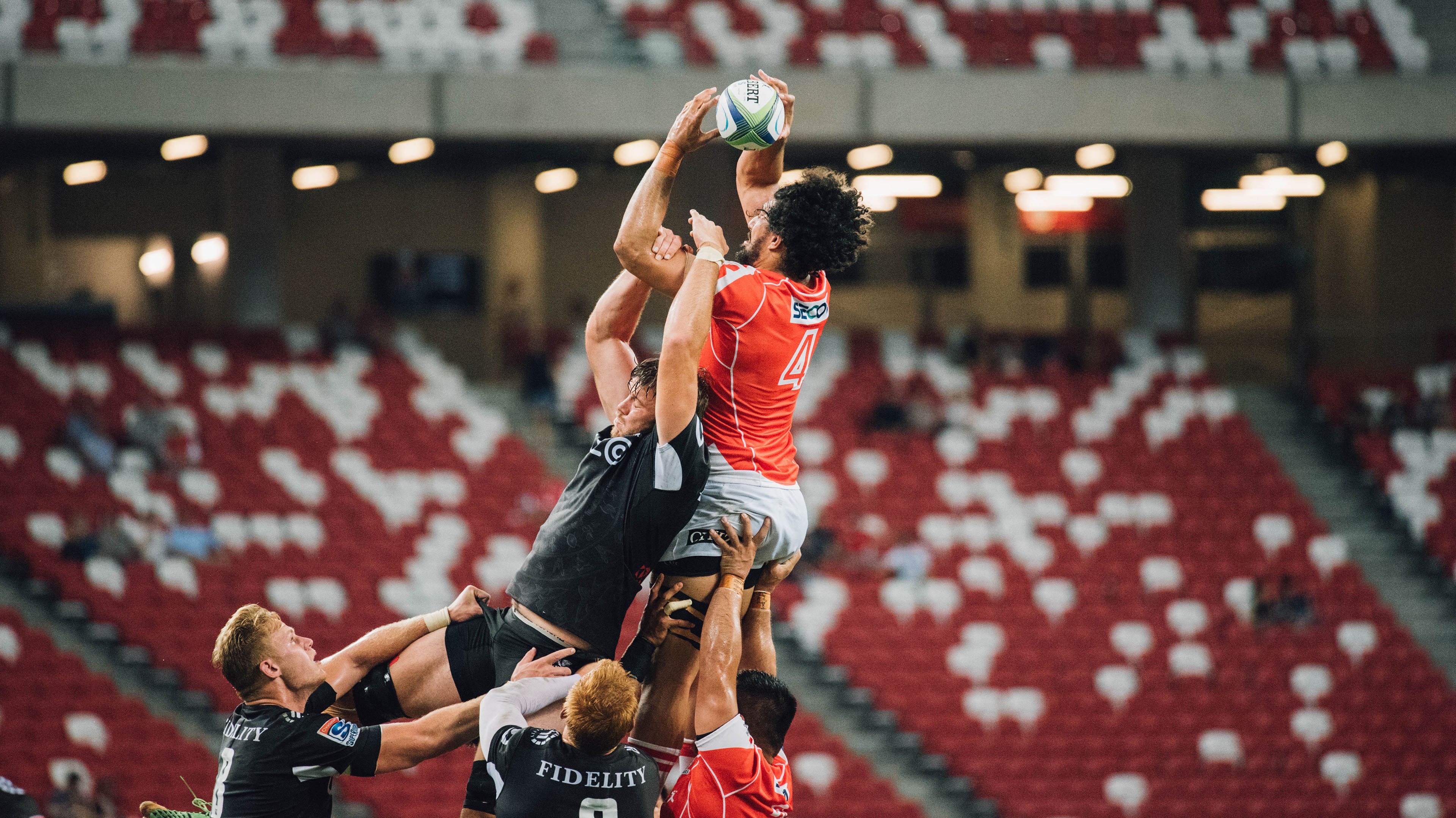 教科书之夜，英格拉姆用沉默的镰刀，收割了质疑与胜利