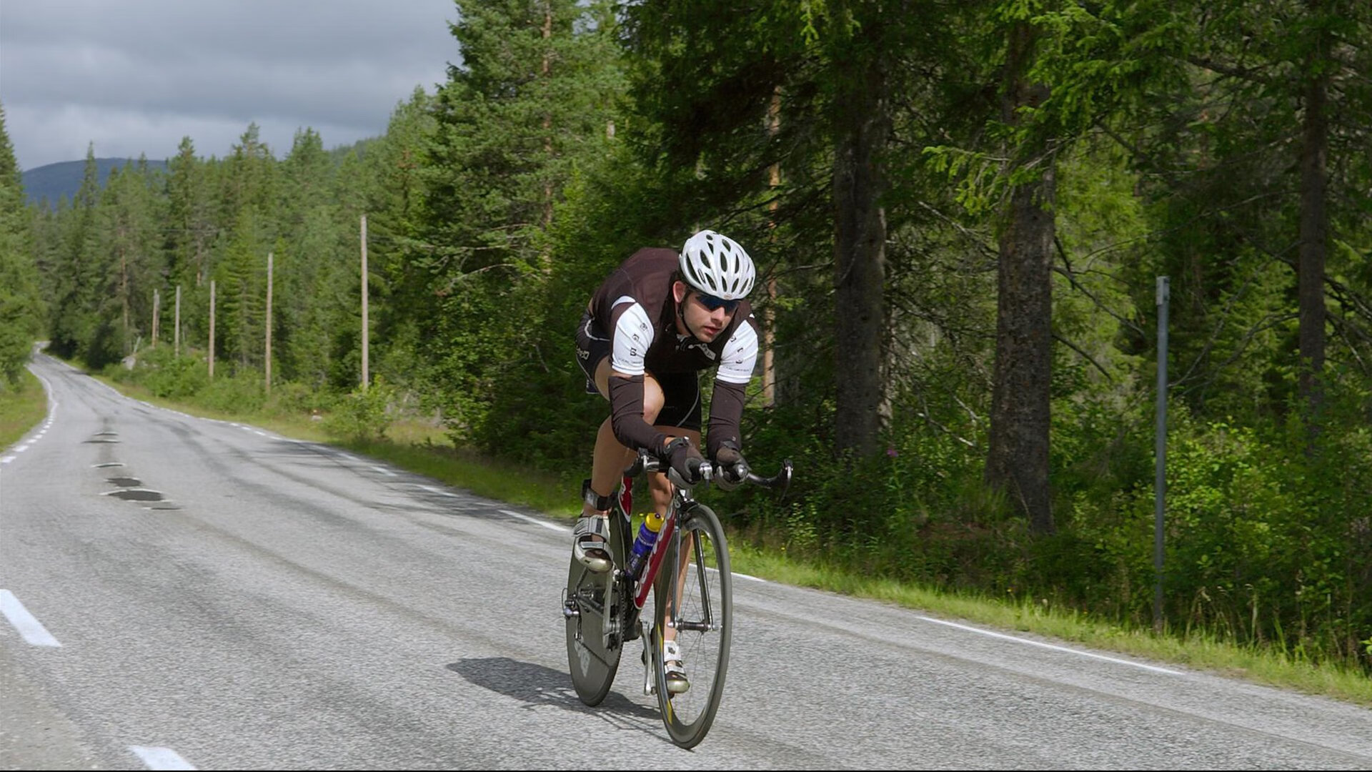 伊萨克统治级数据撕裂防线,阿森纳打穿摩洛哥背后的战术革命